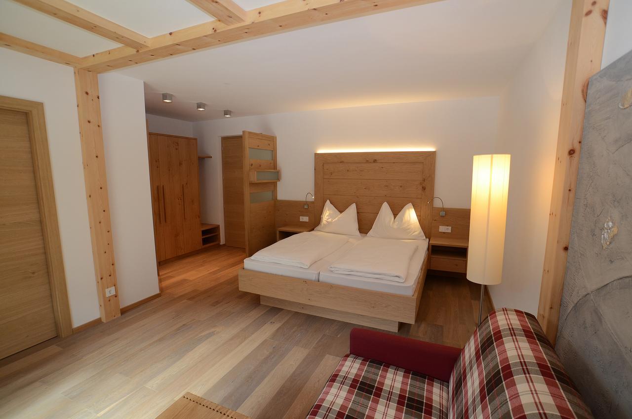 Gasthof Edelweiss 티레스 외부 사진